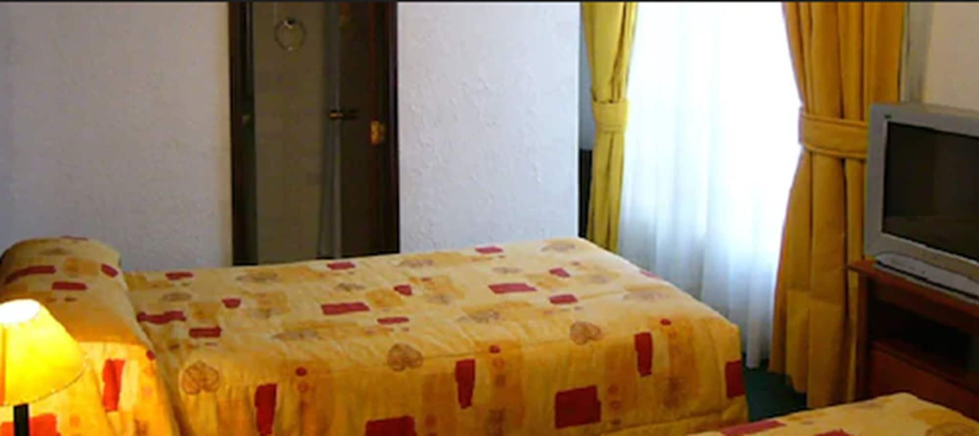 Hotel Alcala del Rio Santiago del Cile Esterno foto