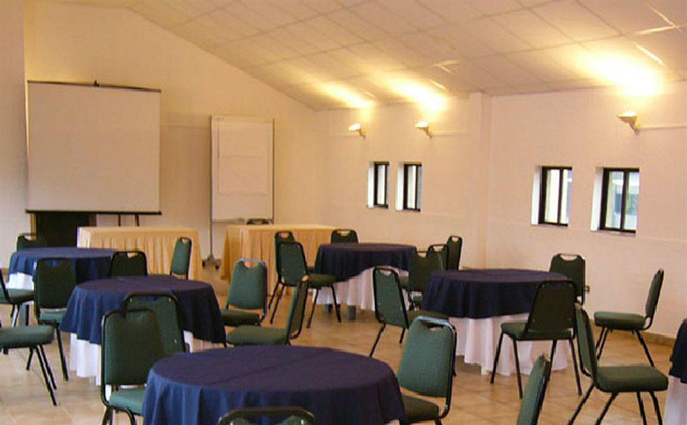 Hotel Alcala del Rio Santiago del Cile Esterno foto